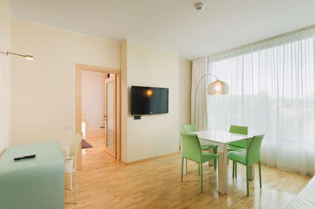 Doubletree By Hilton Hotel Cluj - City Plaza Phòng bức ảnh
